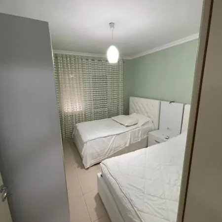 Private 3 Bedrooms Grand Europa * Velipojë